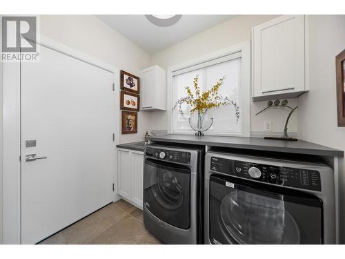 173 Whitetail Ridge, Vernon, BC - Indoor Photo Showing Laundry Room