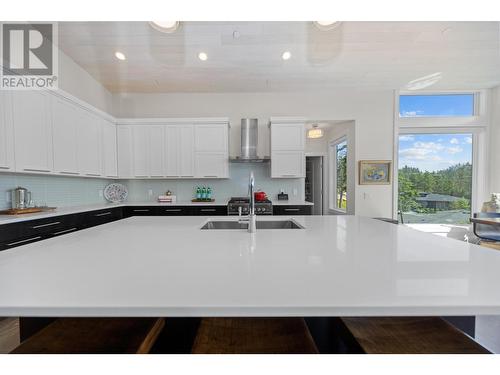 173 Whitetail Ridge, Vernon, BC - Indoor Photo Showing Kitchen