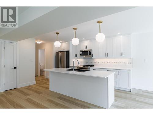 1407 Crease  Avenue, Nelson, BC - Indoor Photo Showing Kitchen With Upgraded Kitchen