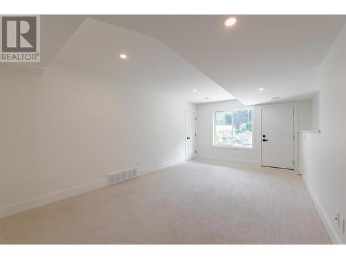 1407 Crease  Avenue, Nelson, BC - Indoor Photo Showing Other Room