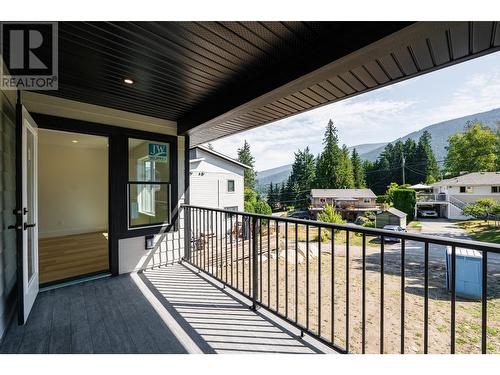 1407 Crease  Avenue, Nelson, BC - Outdoor With Exterior