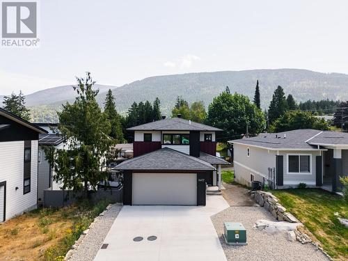 1407 Crease  Avenue, Nelson, BC - Outdoor