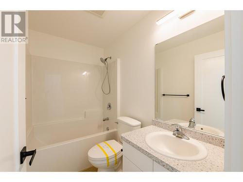 1407 Crease  Avenue, Nelson, BC - Indoor Photo Showing Bathroom