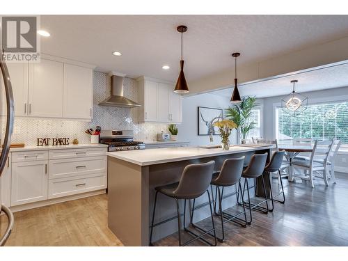 7127 Foxridge Avenue, Prince George, BC - Indoor Photo Showing Kitchen With Upgraded Kitchen