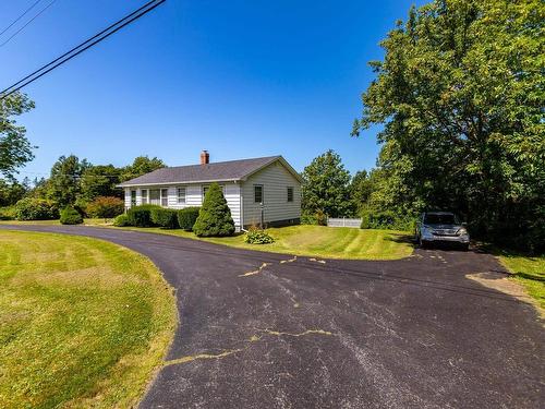 7527 Highway 101, Plympton, NS 