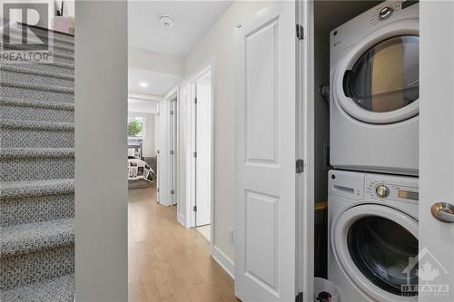 192 Forward Avenue Unit#D, Ottawa, ON - Indoor Photo Showing Laundry Room