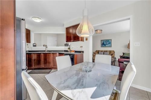 4083 Gunby Crescent, Burlington, ON - Indoor Photo Showing Dining Room