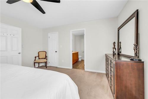 4083 Gunby Crescent, Burlington, ON - Indoor Photo Showing Bedroom