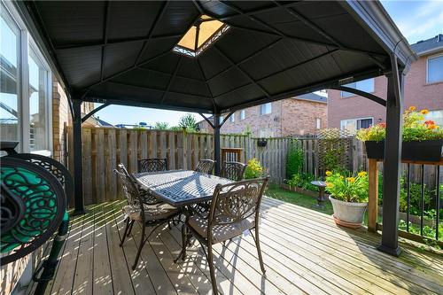 4083 Gunby Crescent, Burlington, ON - Outdoor With Deck Patio Veranda With Exterior