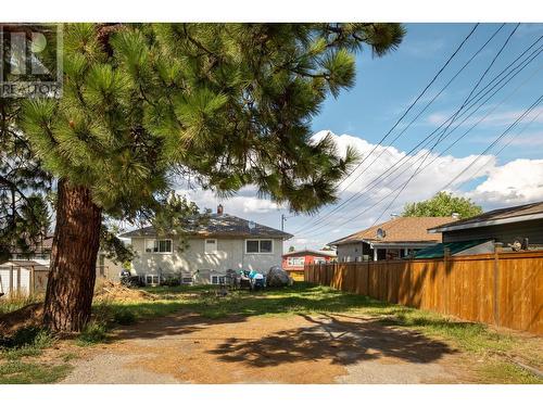 315 6Th  Street, Cranbrook, BC - Outdoor