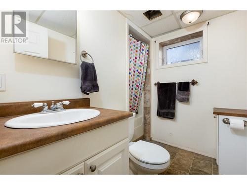 315 6Th  Street, Cranbrook, BC - Indoor Photo Showing Bathroom