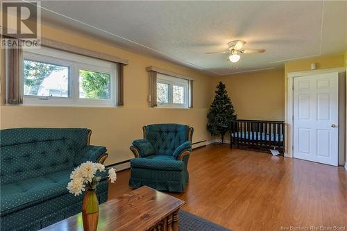 82 Harbary Terrace, Saint John, NB - Indoor Photo Showing Living Room