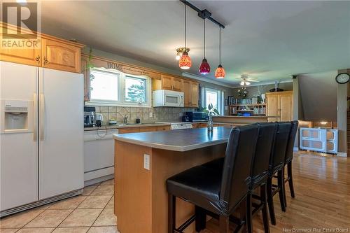 82 Harbary Terrace, Saint John, NB - Indoor Photo Showing Kitchen