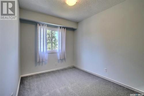 341 Arthur Street, Regina, SK - Indoor Photo Showing Other Room