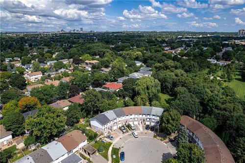 121 Ripley Court|Unit #9, Oakville, ON - Outdoor With View