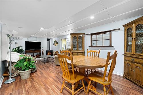 3085 Kingswood Crescent, Niagara Falls, ON - Indoor Photo Showing Dining Room