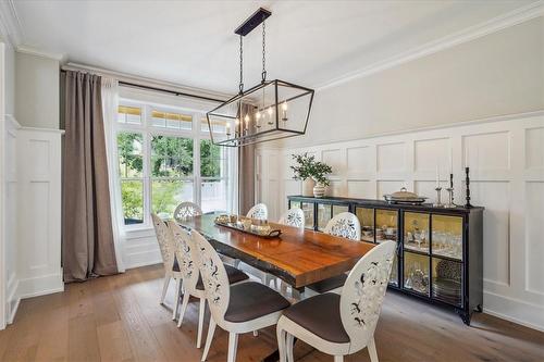 621 Hurd Avenue, Burlington, ON - Indoor Photo Showing Dining Room