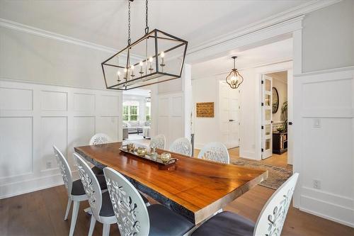 621 Hurd Avenue, Burlington, ON - Indoor Photo Showing Dining Room