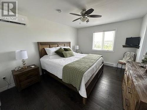 88 Maurice Putt Crescent, St. John'S, NL - Indoor Photo Showing Bedroom