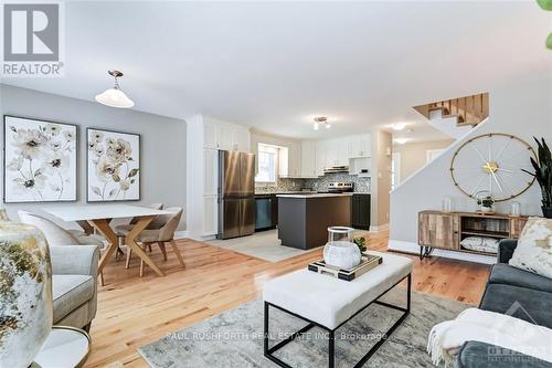 93 Darquise Street, Clarence-Rockland, ON - Indoor Photo Showing Living Room