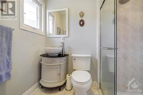 1479 Bradshaw Crescent, Ottawa, ON - Indoor Photo Showing Bathroom