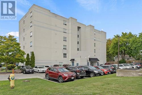 100 Pickering Unit# 403, Amherstburg, ON - Outdoor