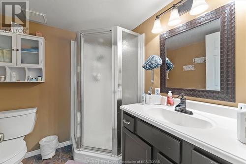 100 Pickering Unit# 403, Amherstburg, ON - Indoor Photo Showing Bathroom