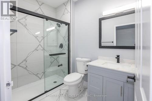 117 - 8111 Forest Glen Drive, Niagara Falls, ON - Indoor Photo Showing Bathroom