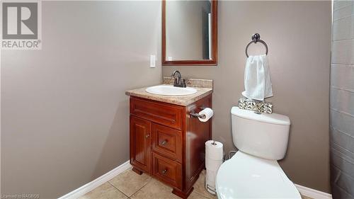 850 6Th Street E Unit# 303, Owen Sound, ON - Indoor Photo Showing Bathroom