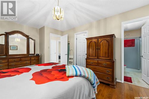 1647 Admiral Crescent, Moose Jaw, SK - Indoor Photo Showing Bedroom