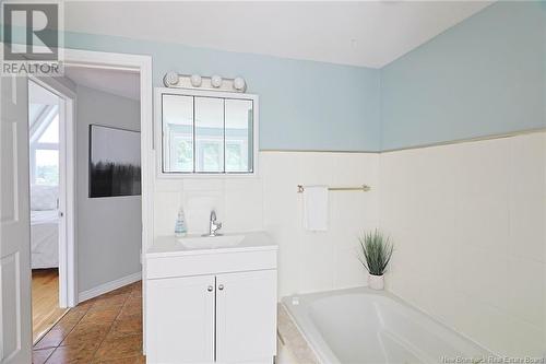 110 Burlock Beach Road, Wuhrs Beach, NB - Indoor Photo Showing Bathroom