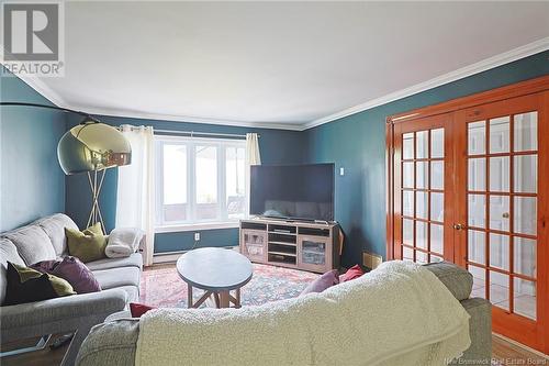 110 Burlock Beach Road, Wuhrs Beach, NB - Indoor Photo Showing Living Room