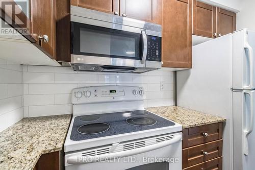 2401 - 761 Bay Street, Toronto (Bay Street Corridor), ON - Indoor Photo Showing Kitchen