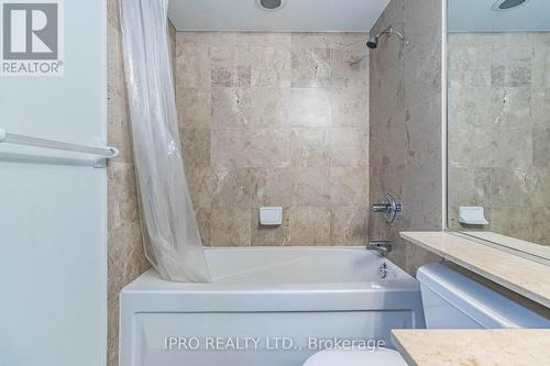 2401 - 761 Bay Street, Toronto (Bay Street Corridor), ON - Indoor Photo Showing Bathroom