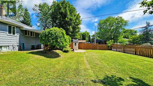 298 Penn Avenue, Newmarket (Bristol-London), ON - Outdoor