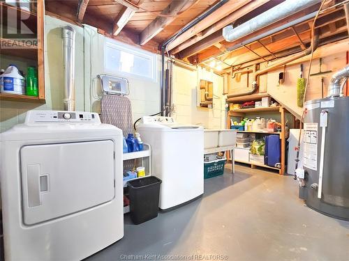 58 Coatsworth Avenue, Chatham, ON - Indoor Photo Showing Laundry Room