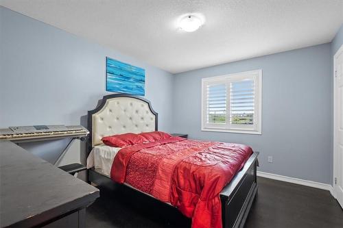 7 Atessa Drive|Unit #11, Hamilton, ON - Indoor Photo Showing Bedroom