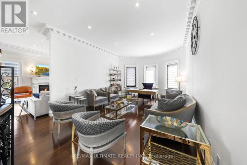 96 Northdale Road, Toronto (St. Andrew-Windfields), ON - Indoor Photo Showing Living Room With Fireplace