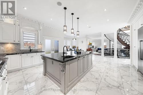 96 Northdale Road, Toronto (St. Andrew-Windfields), ON - Indoor Photo Showing Kitchen With Upgraded Kitchen