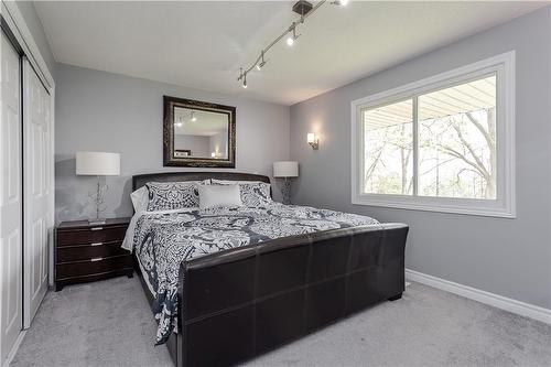 1119 8Th Concession Road W, Hamilton, ON - Indoor Photo Showing Bedroom