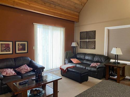 850 Northstar Drive Unit# 190, Kimberley, BC - Indoor Photo Showing Living Room