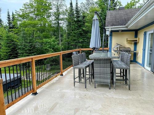 Terrasse - 142 Ch. Du Moulin, Saint-Adolphe-D'Howard, QC - Outdoor With Balcony With Exterior