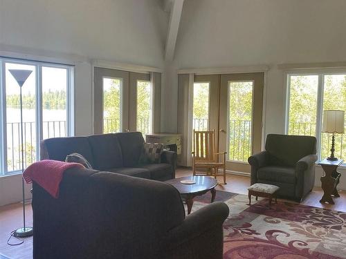 29 Camp 25 Road, Geraldton, Greenstone, ON - Indoor Photo Showing Living Room