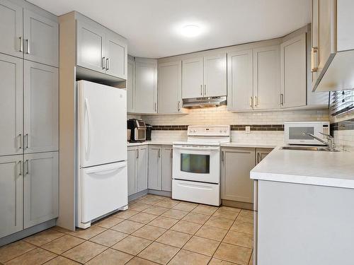 Kitchen - 636  - 640 Boul. De Terrebonne, Terrebonne (Terrebonne), QC - Indoor Photo Showing Kitchen