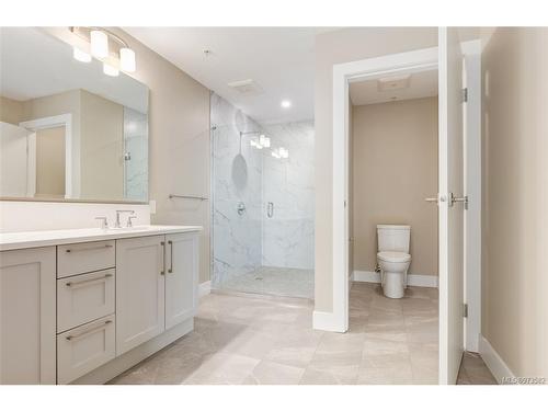 203-3529 Dolphin Dr, Nanoose Bay, BC - Indoor Photo Showing Bathroom