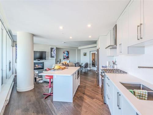 203-3529 Dolphin Dr, Nanoose Bay, BC - Indoor Photo Showing Kitchen With Double Sink With Upgraded Kitchen