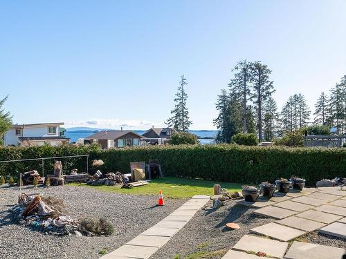 1049 Sixth Ave, Ucluelet, BC 