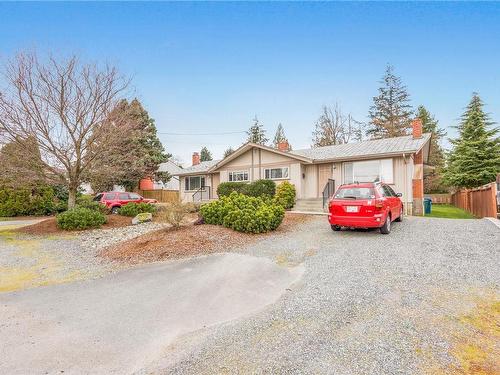 1441/1445 Montrose Ave, Nanaimo, BC - Outdoor