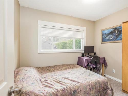 1441/1445 Montrose Ave, Nanaimo, BC - Indoor Photo Showing Bedroom