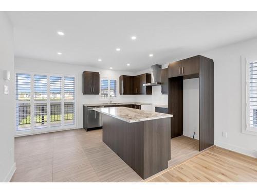 Kitchen - 542 Av. De La Traversée, Salaberry-De-Valleyfield, QC - Indoor Photo Showing Kitchen